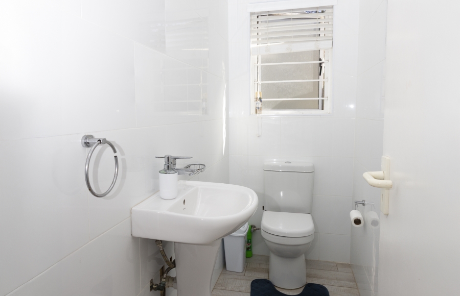 2 Bedroom Property for Sale in East Bank Eastern Cape